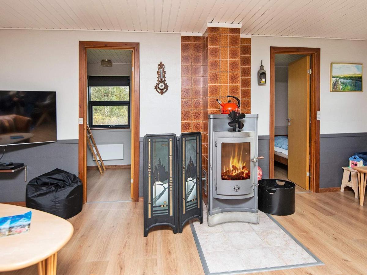 8 Person Holiday Home In R M Lakolk Eksteriør bilde