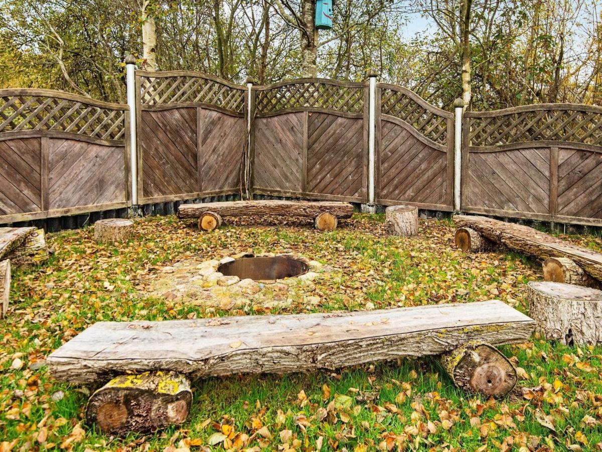 8 Person Holiday Home In R M Lakolk Eksteriør bilde